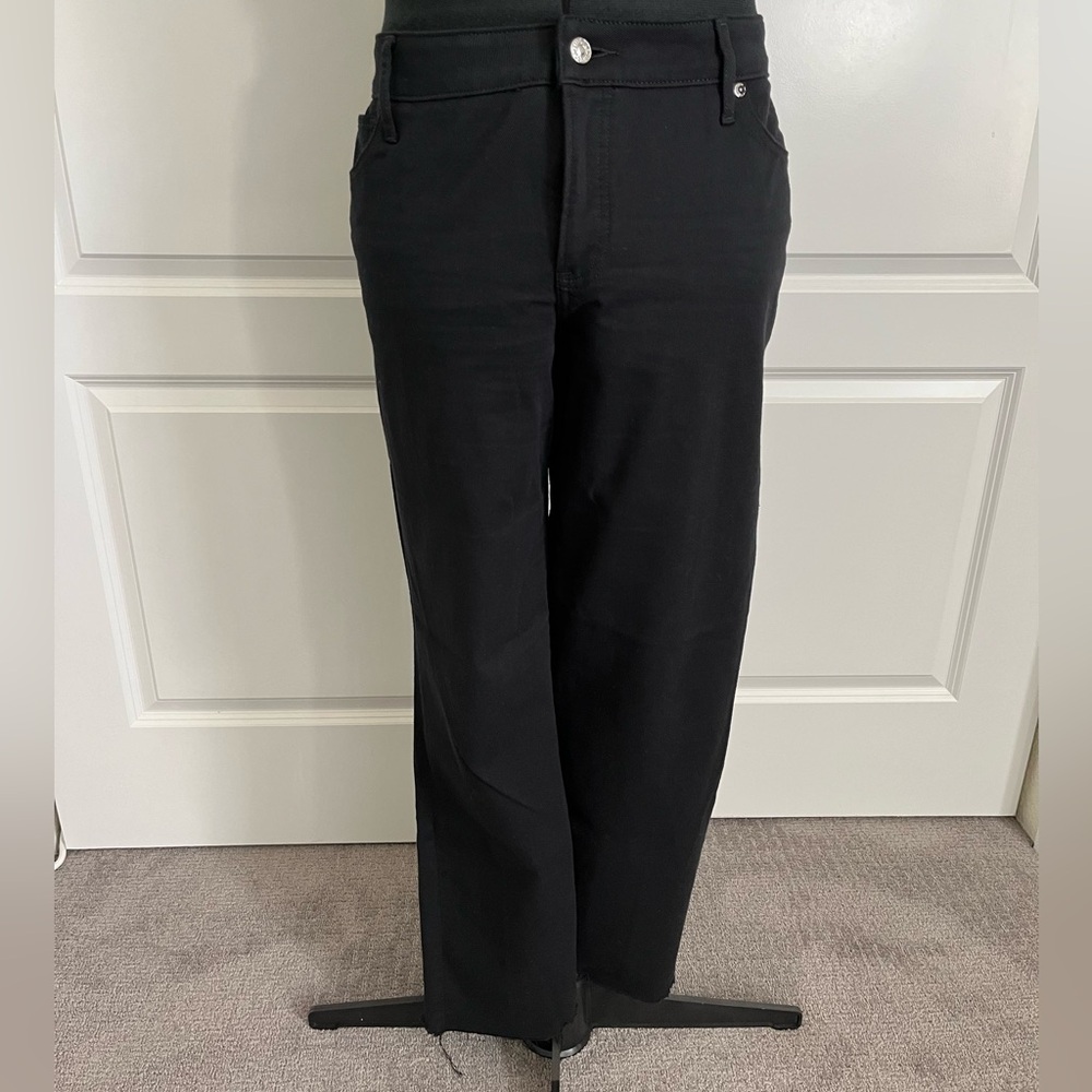 EXPRESS wide leg, mid/low rise jean